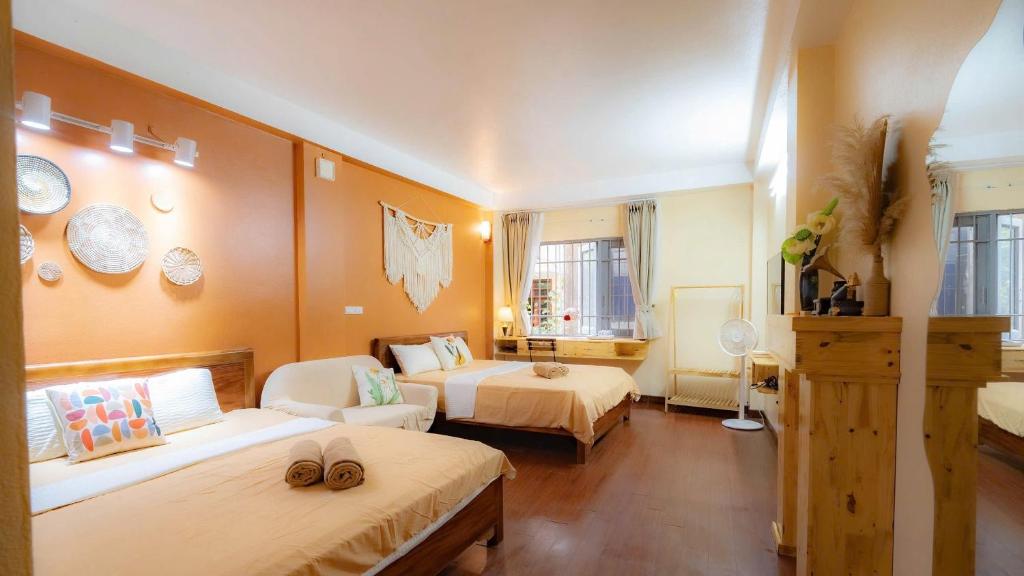 Nhà riêng thang máy 4BR cho 10 người lớn – Hanoi